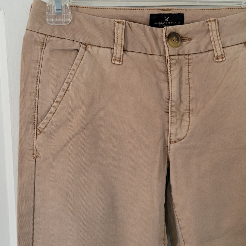 Womens American Eagle Tan Khaki Skinny Pants Size 2
